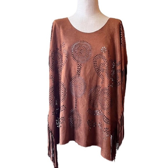 OS Suede Lasercut Fringe Poncho Boho Western Bohemian Festival Concert Edgy 70s - Picture 1 of 5